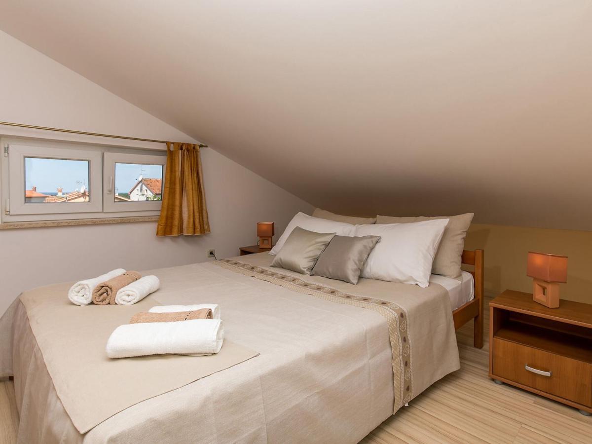 Apartment Labinjan Porec Esterno foto
