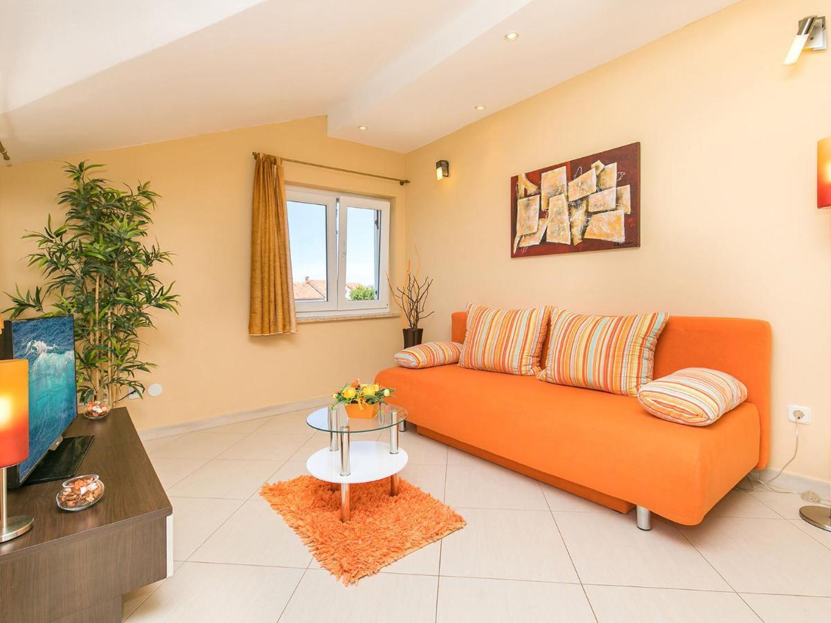 Apartment Labinjan Porec Esterno foto