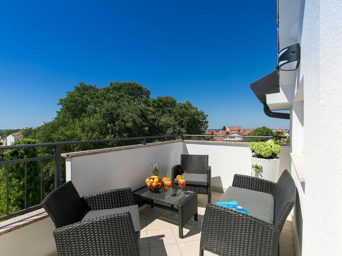 Apartment Labinjan Porec Esterno foto