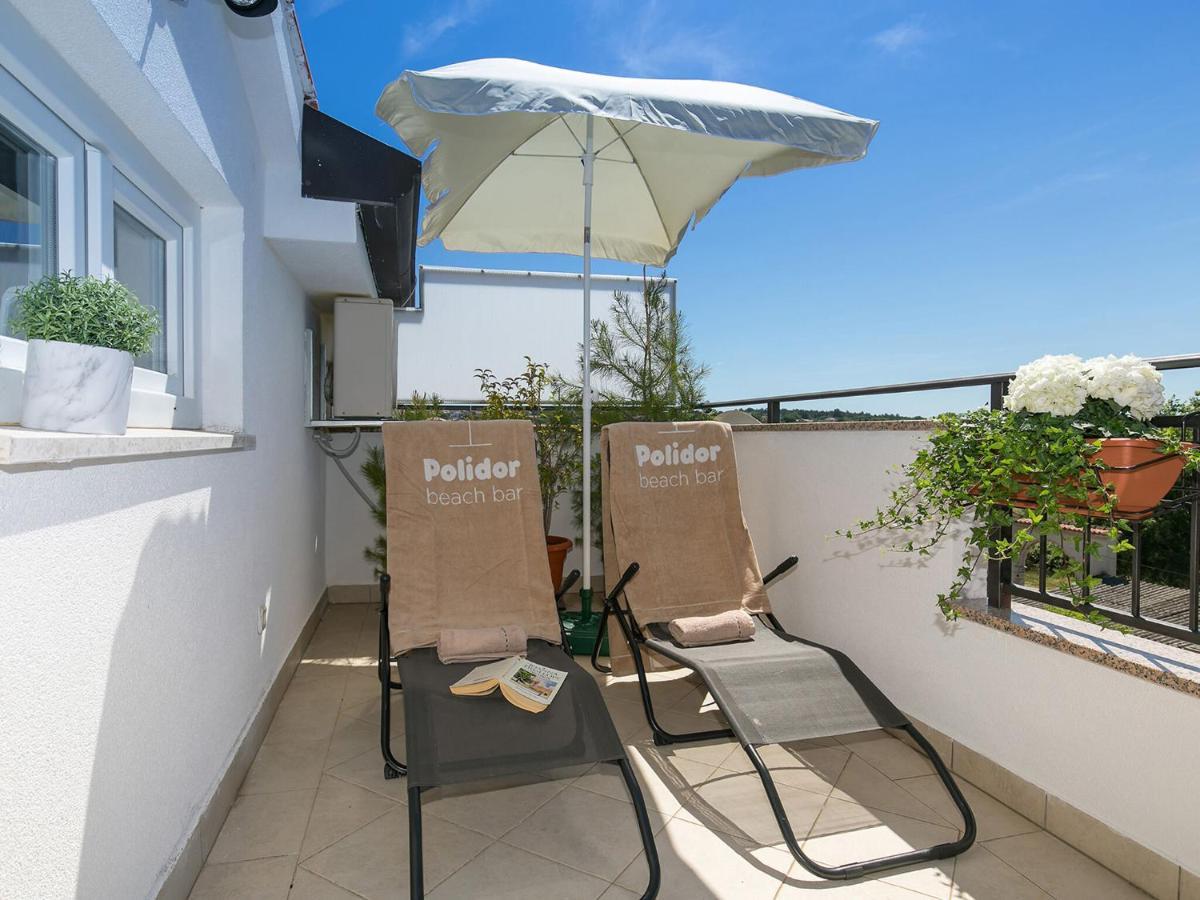 Apartment Labinjan Porec Esterno foto